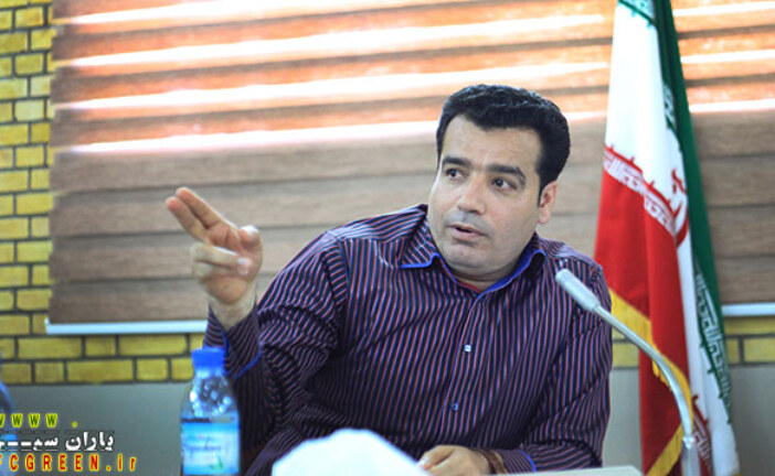 برای برگزاری مسابقات با کمبود زمین مواجه هستیم