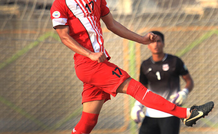 در لیگ برتربزرگسالان استان ، جنگ برازجانی ها را سرخپوشان بردند