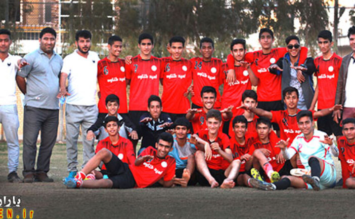 صعود امید گناوه و ایرانجوان بوشهر به مرحله دوم