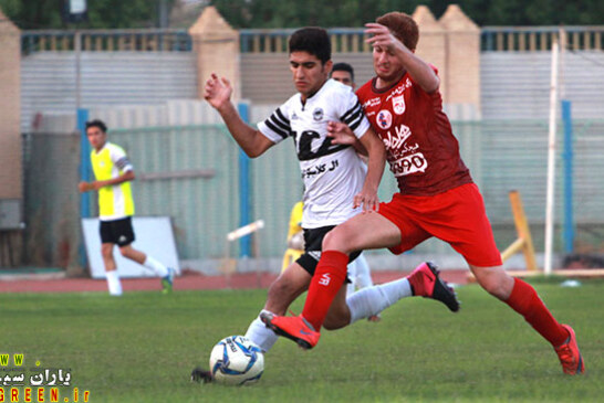 شاهین شهرداری در لیگ برتر فوتبال جوانان کشور و روزهای سخت