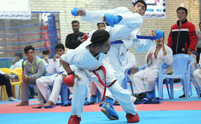 پاشیدن روغن و گازوئیل در سالن حوادث گناوه