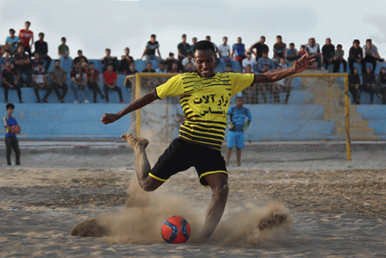 جدول گلزنان در قرق یعقوب عبدی