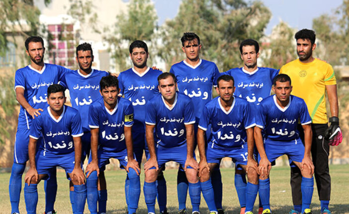 استقلال قهرمان فوتبال باشگاه‌های گناوه