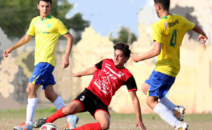 شاهین شهرداری درگیر بیرون زمین، فولاد، آبدیده در درون زمین