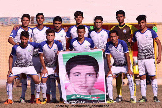 کارگر بنه‌گز و امید گناوه کورس برای قهرمانی