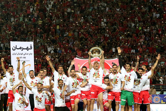 در شبی که هیچ چیز سر جایش نبود پرسپولیس سر جایش ایستاد