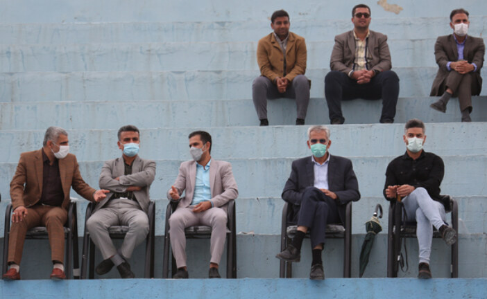 حملات کلامی پر از نقطه‌چین تعدادی از بازیکنان دیر و کنگان به محتشم