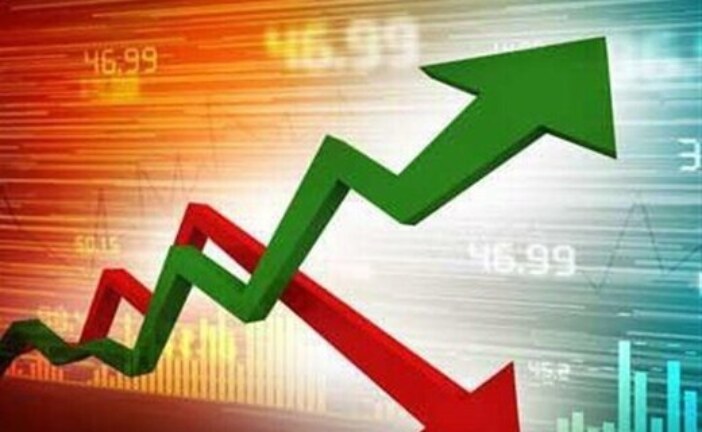 ناصر ایمانی:دولت رئیسی در اجرای منویات رهبری تواناییش کم اما انگیزه اش بیشتر است/ موافق و مخالف به آقای رئیسی انتقاد می کنند
