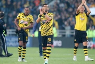 پاس گل کاپیتان تیم ملی فوتبال ایران با انگشت زخمی