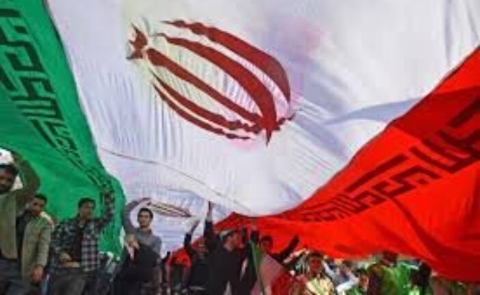 سلیمی‌نمین: «عقلا» باید «تندروها و خودمحورها» را مهار کنند / به آنان فضا ندهند و بگویند، این‌ها سخنگوی ما نیستند