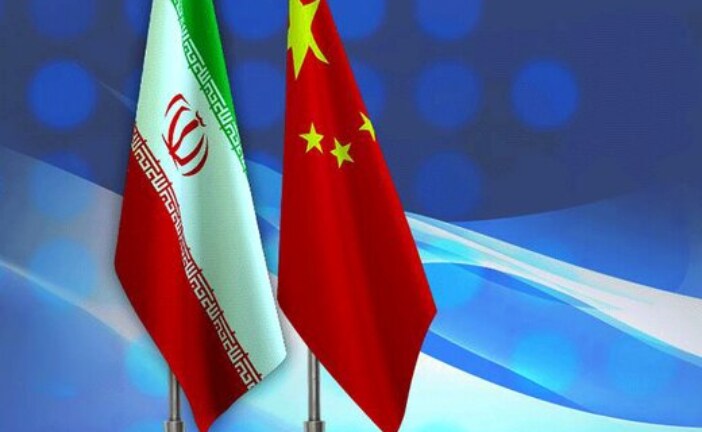 فلاحت پیشه: چینی ها مایلند ایران در تحریم باشد/تخفیف فروش نفت در تفاهمنامه تا ۳۰ درصد است؟/آیا چین کالاهای برگشتی از غرب را به ایران صادر می کند؟