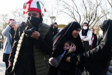 چرا «دولت رئیسی» به مردم درباره  حمله به زنان با گاز فلفل گزارش نداد؟/ ممانعت با گاز اشک آور در ۱۴۰۱ تا استقبال در بازی با روسیه در۱۴۰۲