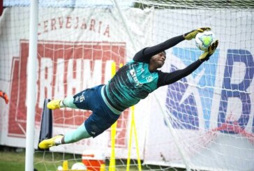 توافق نهایی پرسپولیس با گلر برزیلی/ «جونیور» در انتظار روادید