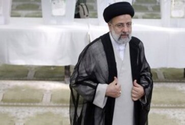 رجایی: دولت رئیسی، وزیر قوی ندارد /سبحانی نیا: تیم اقتصادی دولت ضعیف است