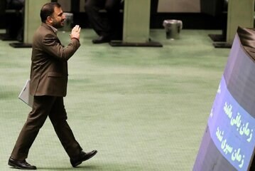 فریادِ دیرهنگام مجلس از مصائب «فیلترینگ» و «کیفیت اینترنت» در زندگی مردم /وزیر ارتباطات به منتقدان پیوست!