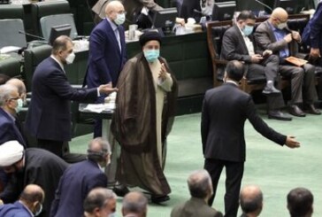 خیز مجلس برای مقابله به مثل با دولت /سفرهای استانی رئیسی «ممنوع»!