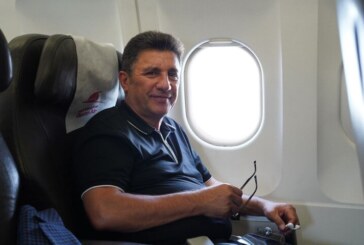 فوتبال زبان مهربانی و ارتباطات است/ از صحبت‌هایم سوءتعبیر شد