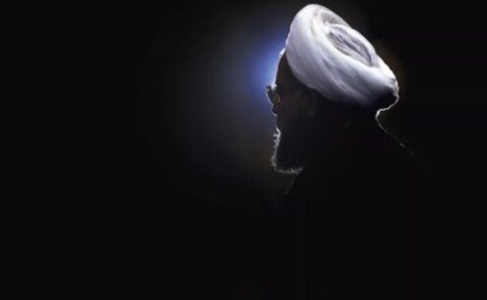 روحانی آماده قربانی شدن بود اما نه در بازیِ نمایشی ترامپ /چه کسانی منتقد صداقت روحانی شده‌اند؟