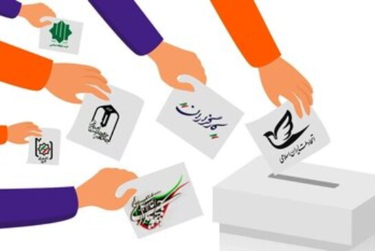 کولیوند: جبهه پایداری و احمدی نژاد، پشت پرده باهم ارتباط دارند /دولت یک حرکت رفاهی عمومی را کلید بزند