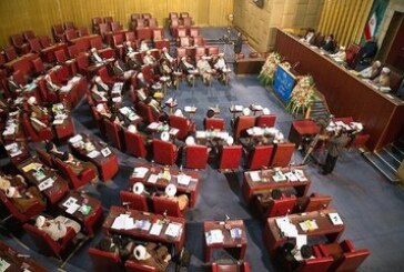 فضایِ سرد در انتخابات خبرگان ششم /در کدام استان ها انتخابات رقابتی و غیررقابتی است؟ +جدول