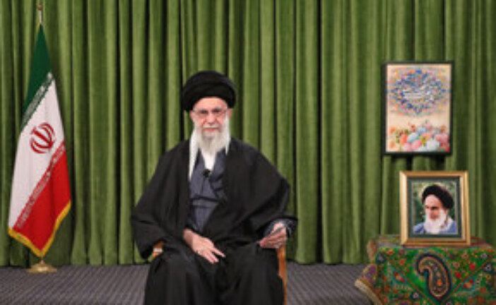 رهبر انقلاب: اقتصاد، همچنان مسئله اصلی کشور است /سال ۱۴۰۳، سال «جهش تولید با مشارکت مردم» است