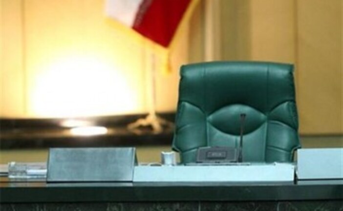 ۳ قطبی در مجلس بر سر کرسی ریاست مجلس /نمایندگان مستقل؛ برگ برنده قالیباف می شوند؟