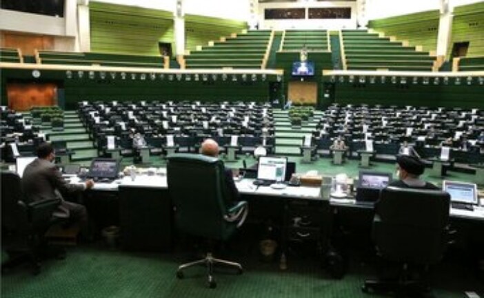 رقابت سنگین قالیباف و متکی بر سر کرسی ریاست مجلس دوازدهم/ نبویان کنار کشید / پزشکیان برای نایب رئیسی خیز برمی‌دارد؟