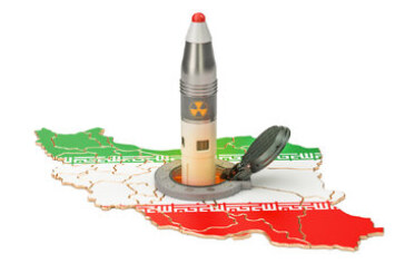 صمصامی: مطرح کردن بحث ساخت «بمب اتم» آتو دادن دست این و آن است /قدرتی که جنبه بازدارندگی داشته باشد را داریم