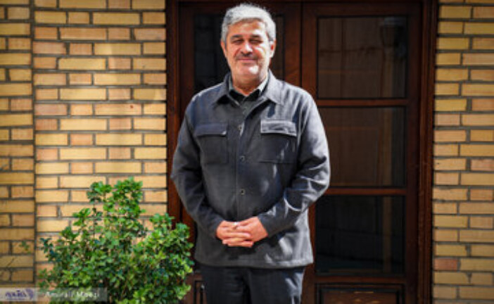 تاجگردون: فعلاً نباید دنبال استیضاح باشیم/ قالیباف می تواند استیضاح کنندگان را قانع کند/ انشالله استیضاح همتی به جایی نمی رسد