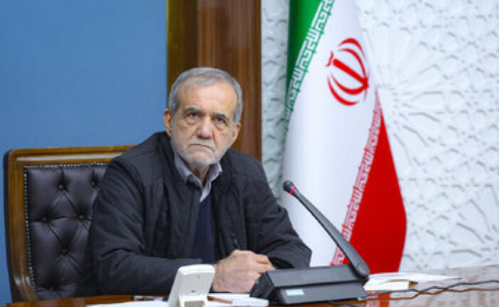 پیام مسعود پزشکیان برای مراسم بزرگداشت استاد رسول جعفریان/ برابر تفکرات نادرستی که برخی قصد دارند به نام دین به جامعه عرضه کنند، با جسارت ورود کرد