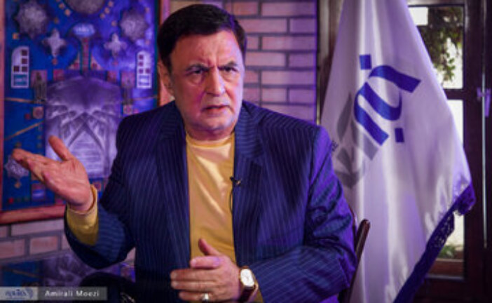 ایمانی: اینکه کسی نماز جمعه می رود به معنای داشتن مجوز راهپیمایی نیست/ جای سوال است چرا با گروه های فشار برخورد نمی شود