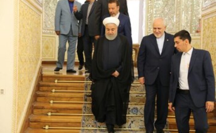 دلواپسی ناتمام دلواپسان یا تسویه حساب همیشگی سیاسی کاران/ تهدید روحانی به محاکمه و خط و نشان برای استیضاح عراقچی در بهارستان چه پیام هایی دارد؟