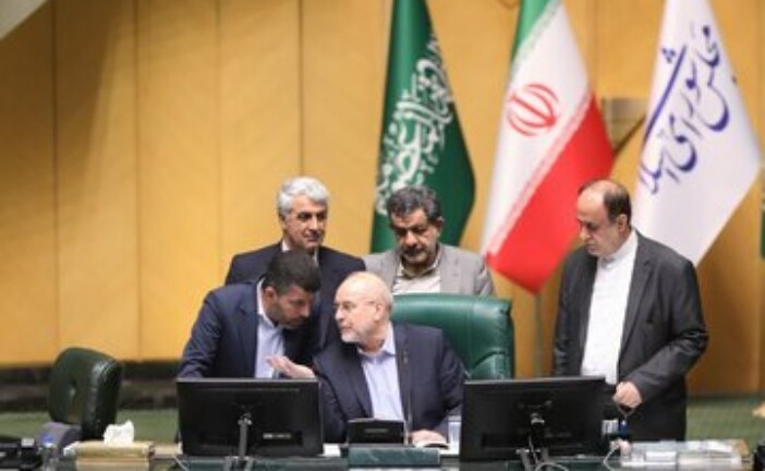 آرای ۱۰ نماینده تهران در مجلس زیر ذره بین/ تصمیات نمایندگان حداقلی برای مردم/ چرا بهارستانی ها به خواست اکثریت بی توجه هستند + جدول