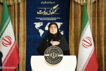 تغییر لحن سخنگوی دولت؛ از وعده‌ی «به‌زودی» تا بیان «مواضع کلی»/ صدای دولت پزشکیان «محافظه‌کار»  شده است؟