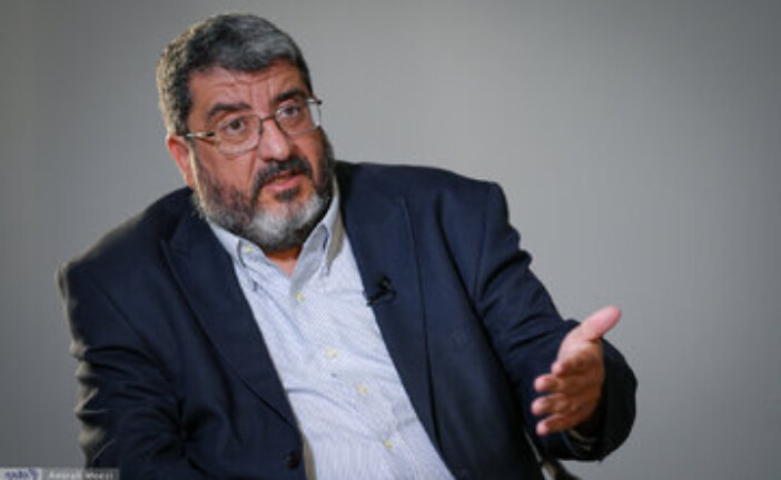 فواد ایزدی؛ سوپرانقلابی تحصیل کرده در آمریکا / تحلیلگر محبوب جبلی و جلیلی که به فرماندهان شهید نظامی نقد داشت