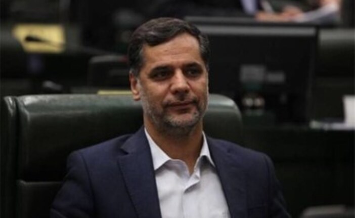 توصیه نماینده سابق مجلس به نمایندگان مجلس دوازدهم/ نقوی حسینی: با اقدامات اقتصادی هم دیده می‌شوید؛ نیازی به موضع‌گیری‌های داغ سیاسی نیست