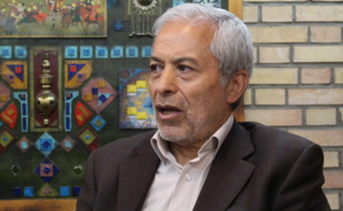 میرلوحی: جلیلی رئیس جمهور بود، ترامپ یک ماه هم برای جنگ صبر نمی‌کرد/ با جامعه ای که  ۲۰ میلیون فرد دانشگاه‌ رفته دارد نمی شود مثل کره شمالی رفتار کرد