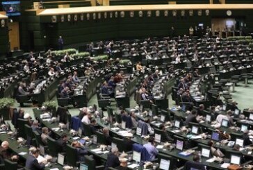 کاتب: مجلس دوازدهم بخشی از مطالبات اصلی ملت را به فراموشی سپرده/ آصفری: خود مجلس باید دیانت و سلامت رفتاری خود را حفظ کند