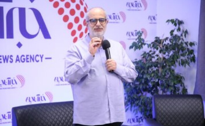 روایت «آشنا» از نقش فضای مجازی در انتخابات ۹۶/ می‌خواست مجوز شنود موبایل‌ها را از بالا بگیرد/ سعید امامی درباره سخنان مقامات ارشد کشور چه گفته بود؟