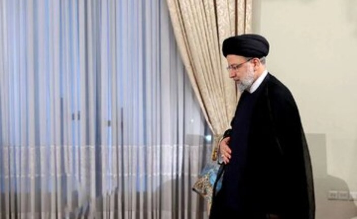 علم الهدی، بالگرد ابراهیم رئیسی و روایت‌های بنی‌اسرائیلی/ امام جمعه مشهد چرا و چگونه با نویسنده اسرائیلی درباره ترور دامادش همنوا شد؟