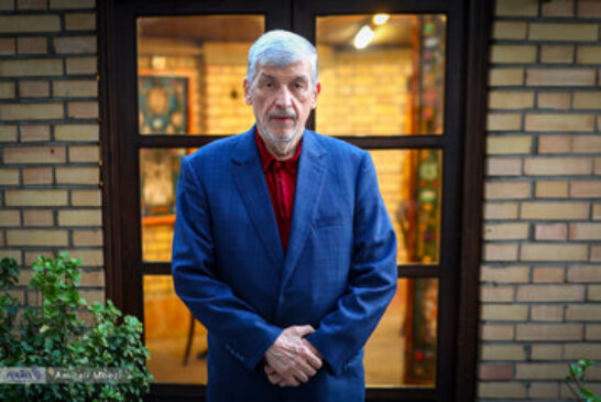 حقیقت‌پور: تندروها روزانه ۵۰۰ میلیون دلار به کشور ضرر زدند و هزینه زندگی در جمهوری اسلامی را بالا بردند/ با اجازه چه کسی سفارت عربستان را آتش زدند؟