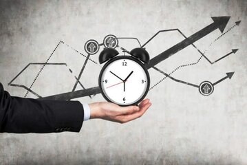 رویارویی پاستور و بهارستان بر سر قانون تغییر ساعت رسمی/ پای لجاجت سیاسی در میان است یا …؟